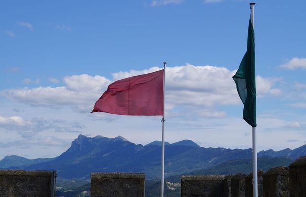 https://www.marketing-professionnel.fr/wp-content/uploads/2019/08/contenus-tourisme-ugc-fake-news-pourrisme.jpg
