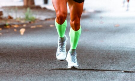 Le "syndrome du coureur" frappe toute la classe politique : chacun se croit en avance, accélère inutilement et gouverne un réel mal évalué, dans une course imaginaire.